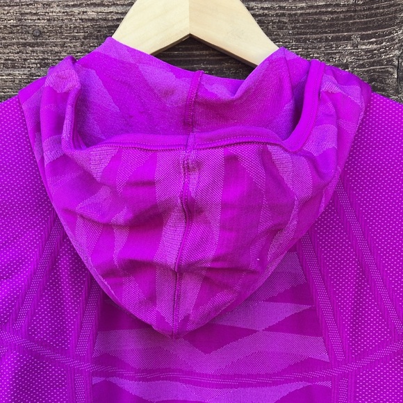 Athleta hoodie, Dream Crazy Big - Picture 6 of 12